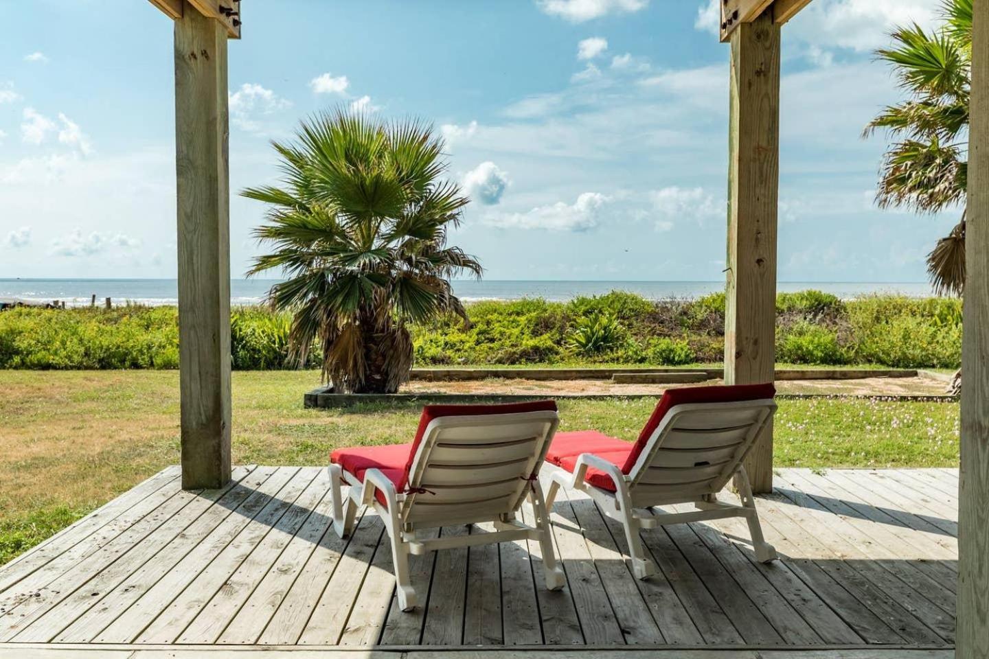Osprey Watch - Beach Views and Beauty with Multi-Level Water Views! Main image 2